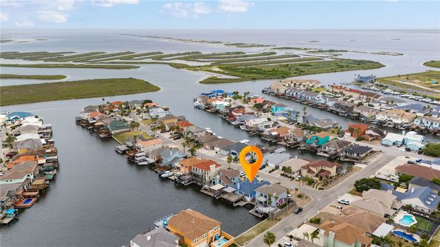 15306 KEY LARGO Ct, Corpus Christi, TX 78418