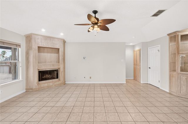 15306 KEY LARGO Ct, Corpus Christi, TX 78418