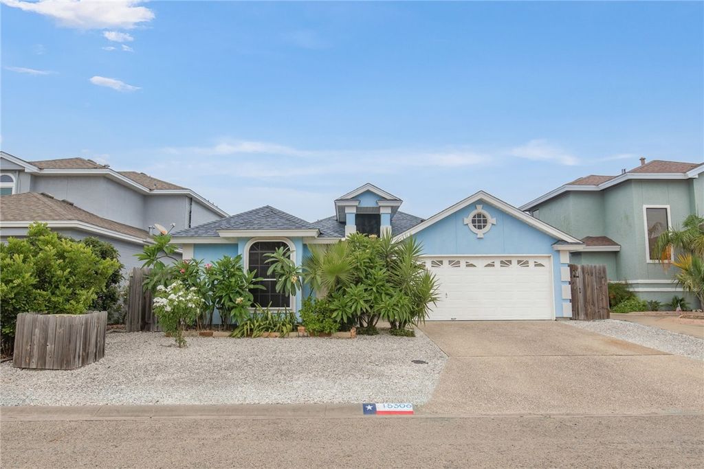 15306 KEY LARGO Ct, Corpus Christi, TX 78418 — photo 2