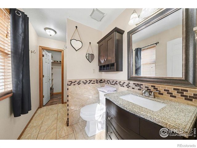 917 52nd Avenue, Greeley, CO 80634