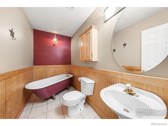 917 52nd Avenue, Greeley, CO 80634