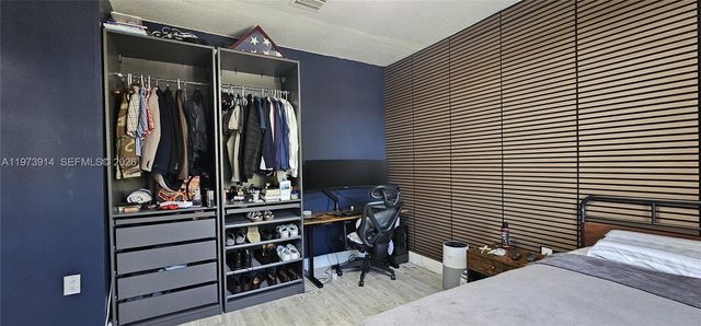 2150 NW 100th Ave, Pembroke Pines, FL 33024