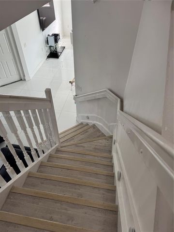 2150 NW 100th Ave, Pembroke Pines, FL 33024