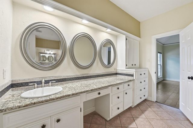 1603 Plantation Drive, Richmond, TX 77406