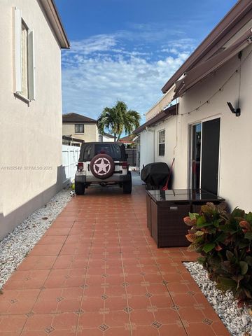 16333 SW 139th Ct, Miami, FL 33177