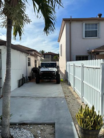 16333 SW 139th Ct, Miami, FL 33177