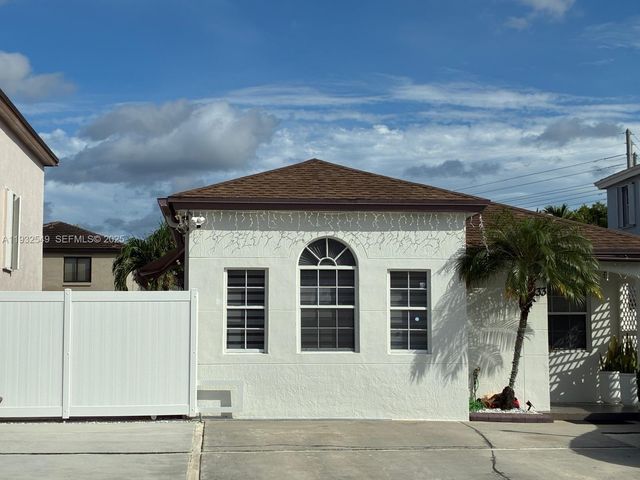 16333 SW 139th Ct, Miami, FL 33177