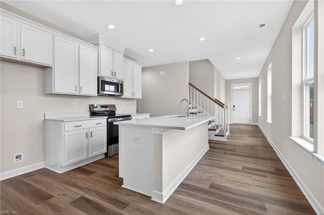 3016 Plymouth PL, Williamsburg, VA 23185