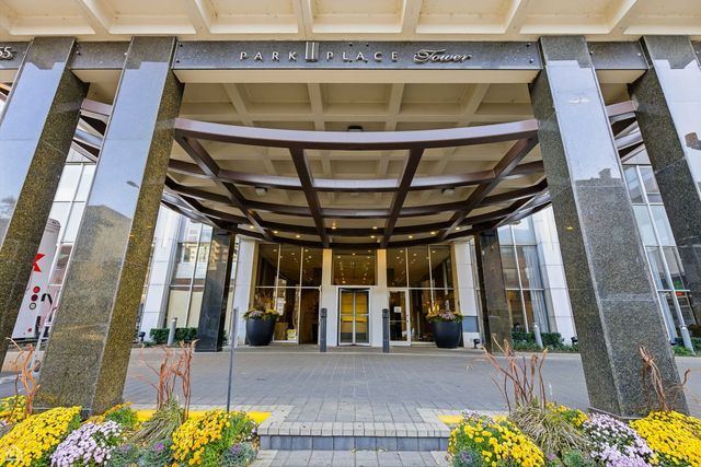 655 W IRVING PARK Road 3116, Chicago, IL 60613