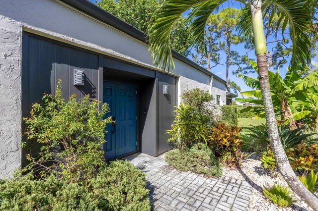 21680 Tall Palm Circle 12-B, Boca Raton, FL 33433