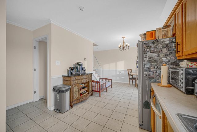 7933 Jefferson Avenue 4b, Munster, IN 46321