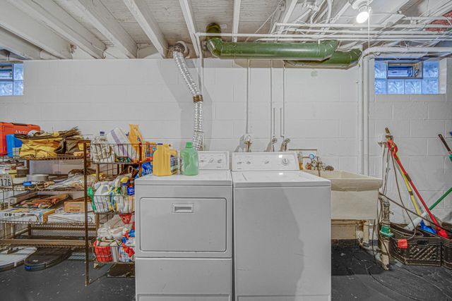 7933 Jefferson Avenue 4b, Munster, IN 46321