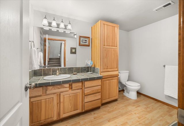 310 W AUBURN CREST Ct, Spokane, WA 99224