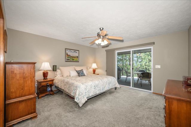 310 W AUBURN CREST Ct, Spokane, WA 99224