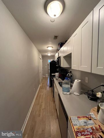 1625 FONTAIN ST, Philadelphia, PA 19121