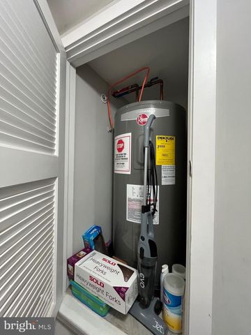 1625 FONTAIN ST, Philadelphia, PA 19121