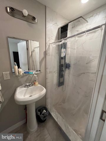 1625 FONTAIN ST, Philadelphia, PA 19121