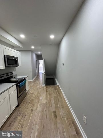 1625 FONTAIN ST, Philadelphia, PA 19121