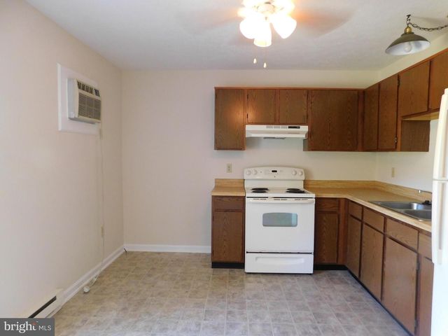 2926 PACKER ST, Winchester, VA 22601