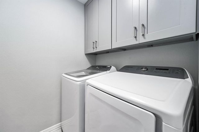 11643 Village Place Drive 194, Houston, TX 77077