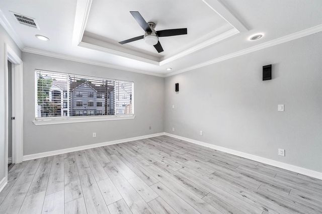 11643 Village Place Drive 194, Houston, TX 77077