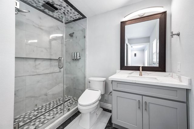 11643 Village Place Drive 194, Houston, TX 77077
