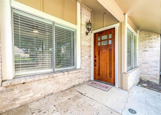 11643 Village Place Drive 194, Houston, TX 77077
