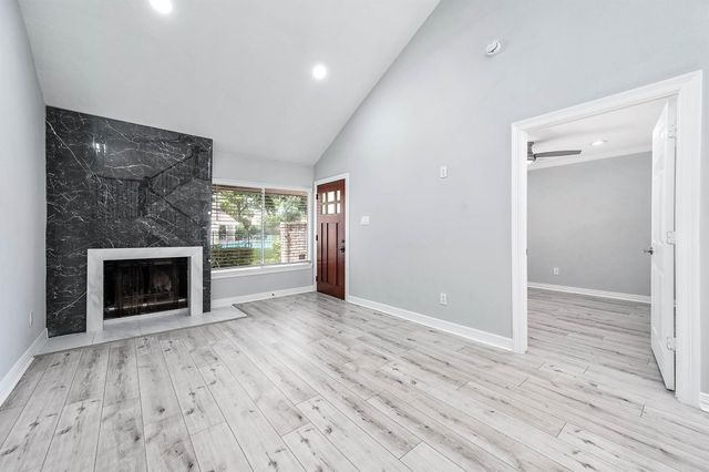 11643 Village Place Drive 194, Houston, TX 77077