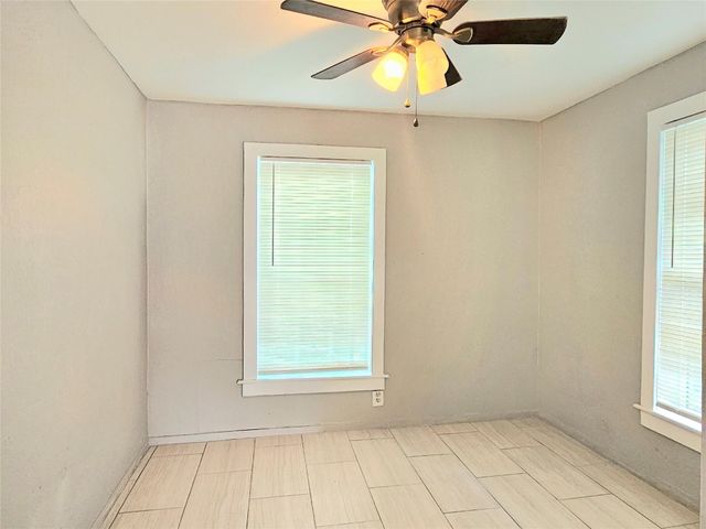 217 Cockerel Street C, Houston, TX 77018