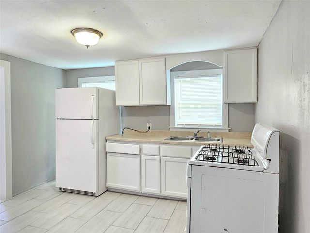 217 Cockerel Street C, Houston, TX 77018