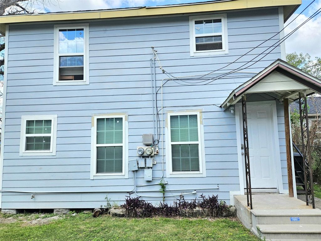 217 Cockerel Street C, Houston, TX 77018