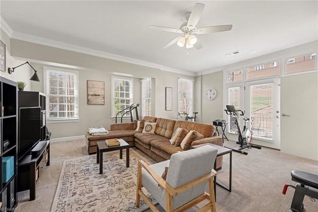 592 W 2nd Street, Winston-salem, NC 27101