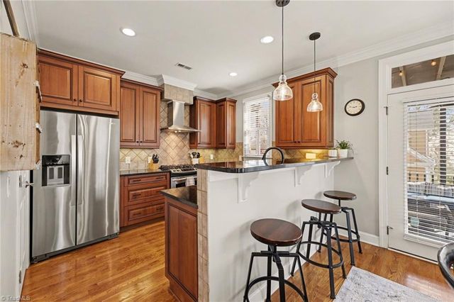 592 W 2nd Street, Winston-salem, NC 27101