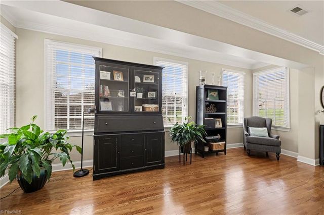 592 W 2nd Street, Winston-salem, NC 27101