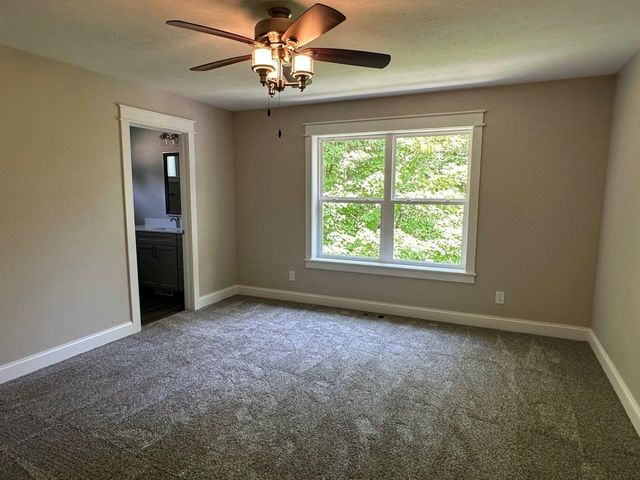 200 Heritage Park Place, Garfield Twp, MI 49685