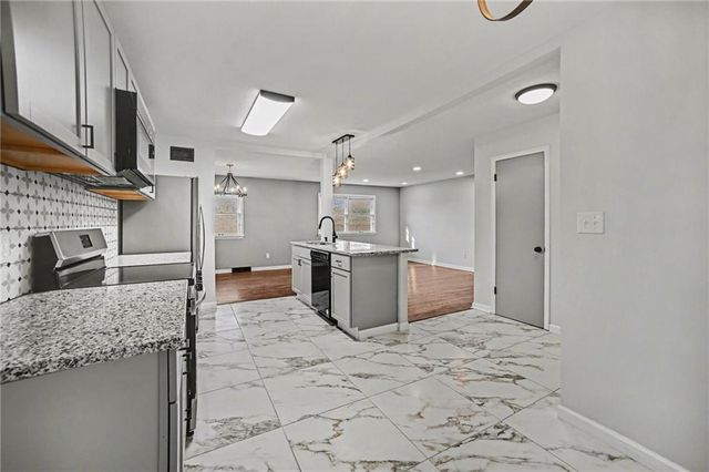 5759 Georgia Avenue, Kansas City, KS 66104