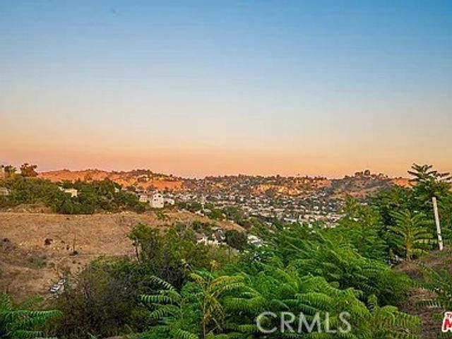 448 Beech, Los Angeles, CA 90065