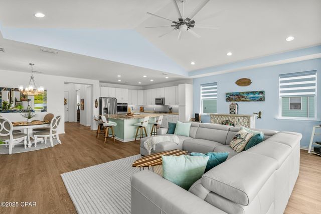 8435 Coral Reef Way, Panama City Beach, FL 32413