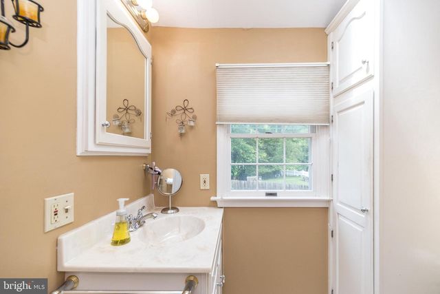 103 TANGLEBROOK, Southampton, PA 18966