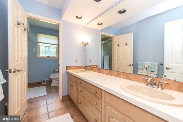 103 TANGLEBROOK, Southampton, PA 18966