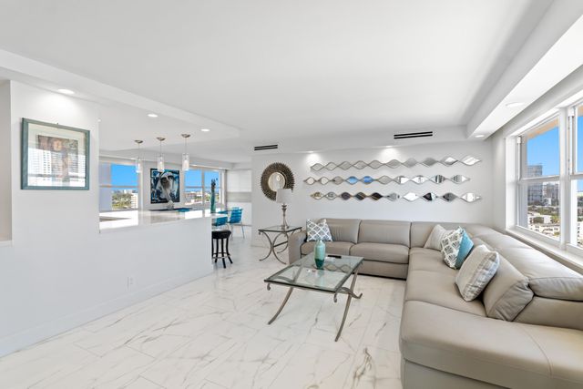 121 Golden Isles Drive Ph1, Hallandale Beach, FL 33009