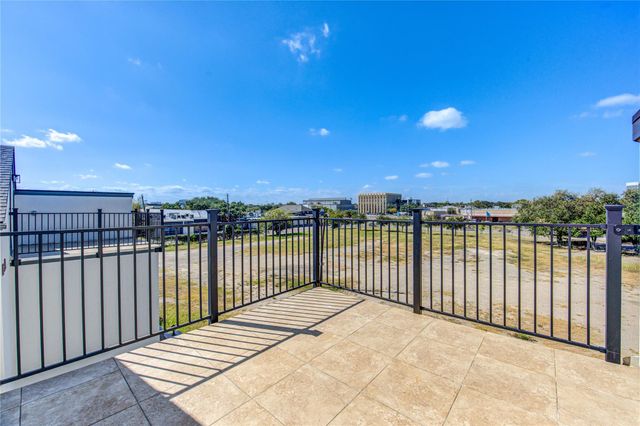 2928 El Fenice Lane, Houston, TX 77057