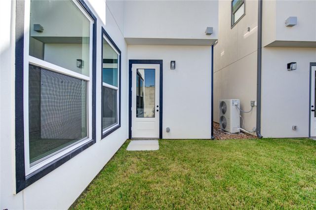 2928 El Fenice Lane, Houston, TX 77057