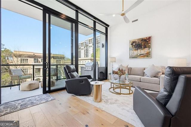 2425 Peachtree Road NE 412, Atlanta, GA 30305