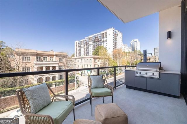 2425 Peachtree Road NE 412, Atlanta, GA 30305