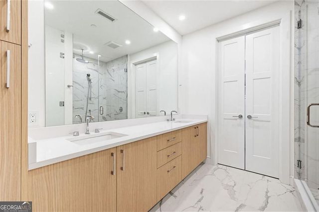 2425 Peachtree Road NE 412, Atlanta, GA 30305