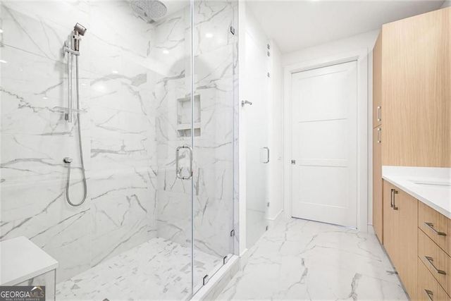 2425 Peachtree Road NE 412, Atlanta, GA 30305