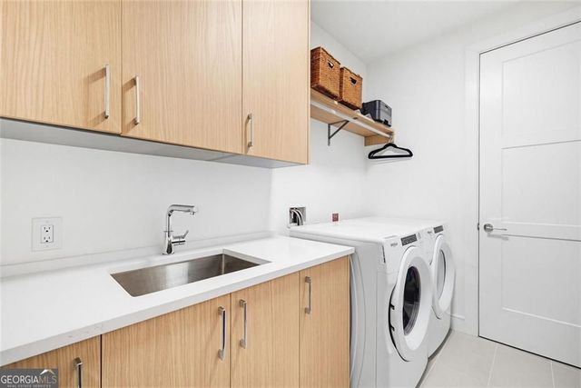 2425 Peachtree Road NE 412, Atlanta, GA 30305