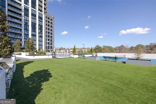 2425 Peachtree Road NE 412, Atlanta, GA 30305