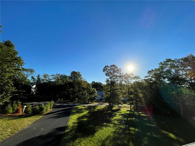 23 Doe Circle, Charlestown, RI 02813